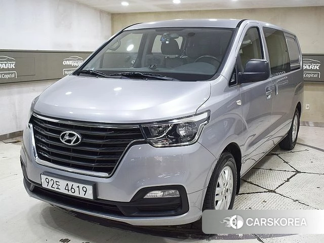 Hyundai The New Grand Starex 2018 Серебряный из Кореи