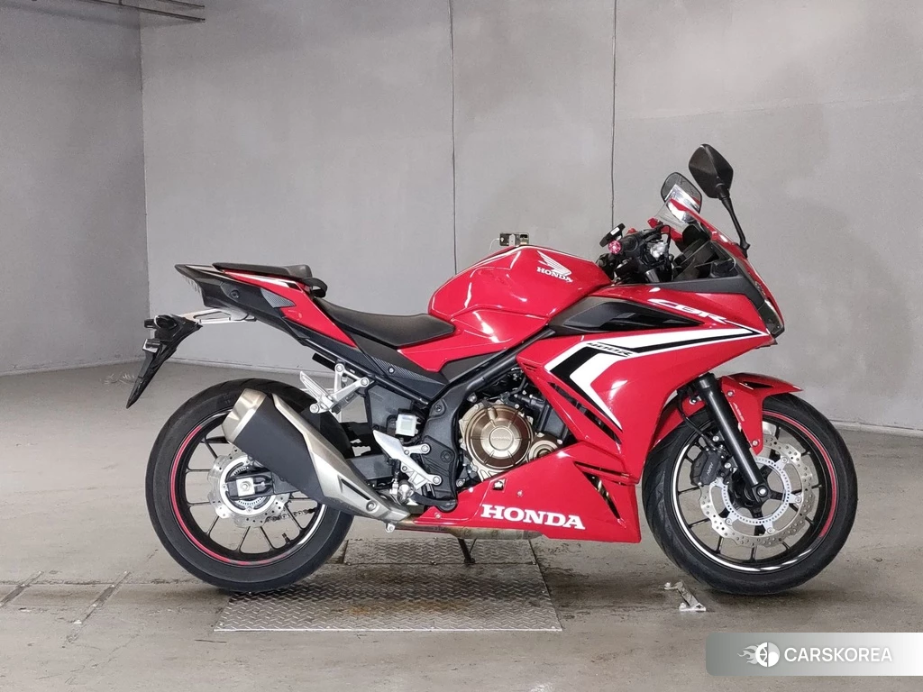 Проданный Honda CBR400R 2019 из Японии, фото 2