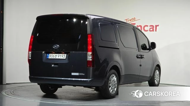 Hyundai Staria 2023 Серый из Кореи