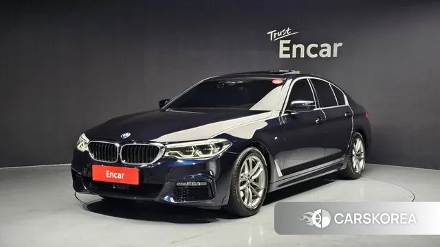 BMW 5 Series (G30) 2019 Черный из Кореи