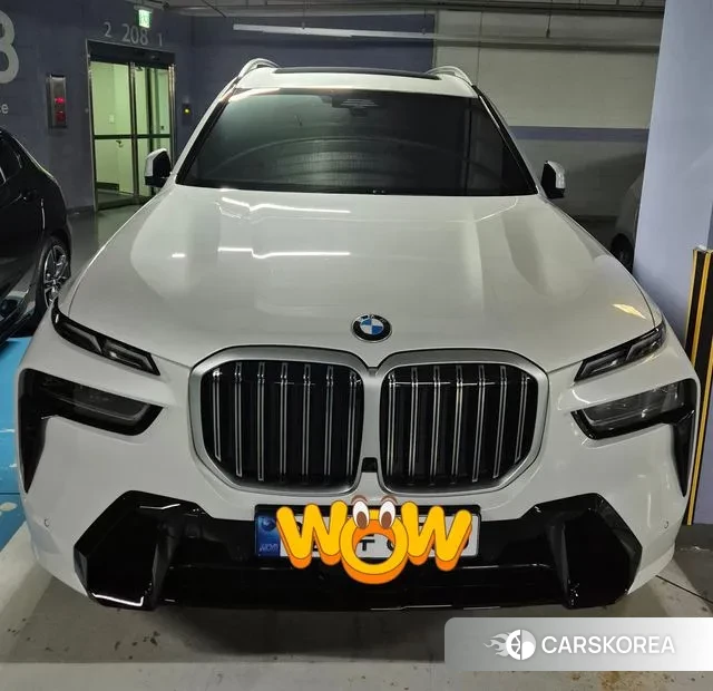 BMW X7 (G07) 2025 Белый из Кореи