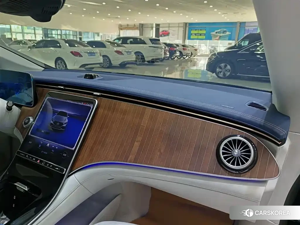 Mercedes-Benz EQE 2025 Черный из Китая