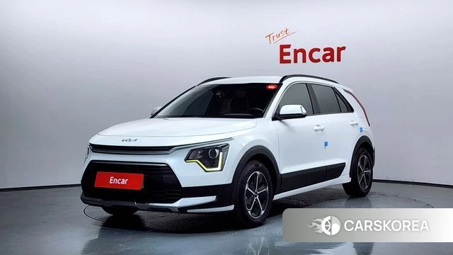Kia Di Ol Nu Niro 2022 Белый из Кореи