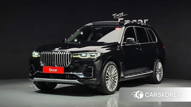 BMW X7 (G07) 2021 Черный из Кореи