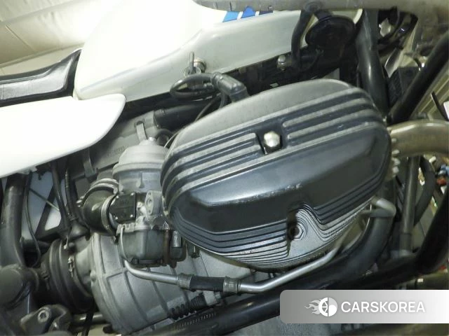 Engine photo