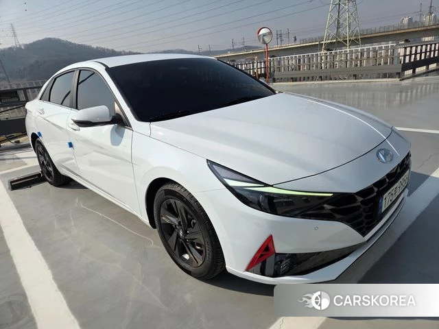 Hyundai Avante (CN7) 2021 Белый из Кореи
