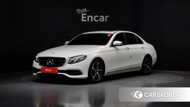 Mercedes-Benz E-Class W213 2020 Белый из Кореи