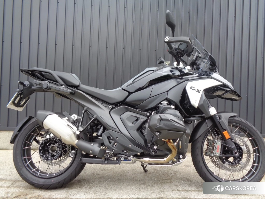 Проданный BMW R1300GS 2024 из Японии
