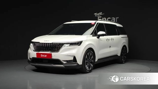 Kia Carnival 4th generation 2023 Белый из Кореи