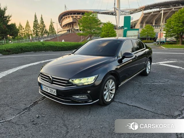 Volkswagen Passat GT (B8) 2021 Черный из Кореи