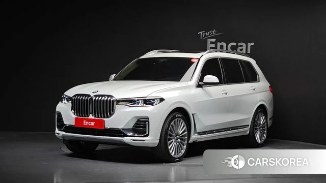 BMW X7 (G07) 2022 Белый из Кореи