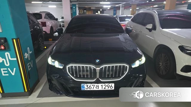BMW 5 Series (G60) 2026 Черный из Кореи