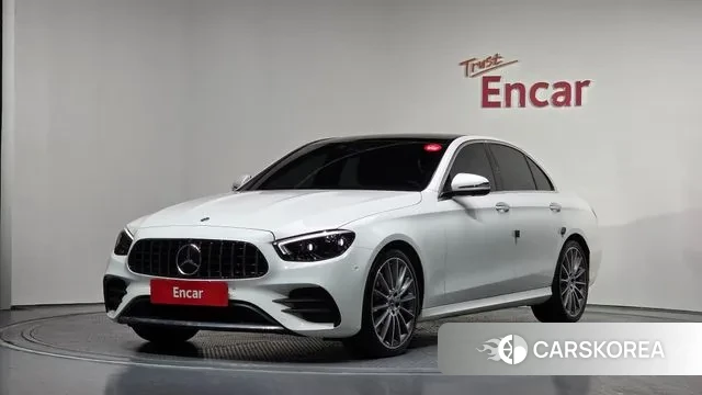 Mercedes-Benz E-Class W213 2020 Белый из Кореи