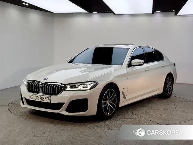 BMW 5 Series (G30) 2021 Белый из Кореи