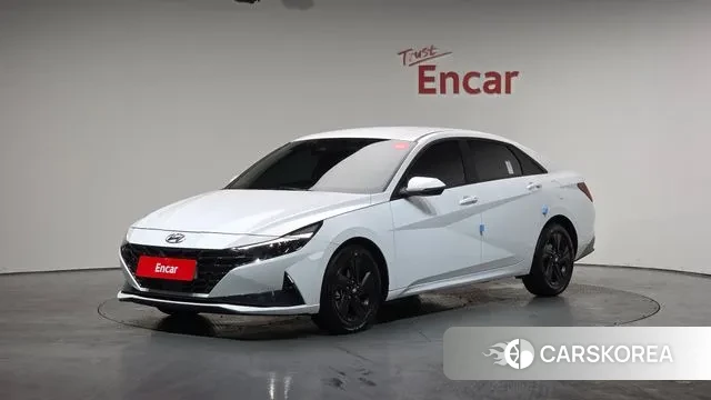 Hyundai Avante Hybrid (CN7) 2022 Белый из Кореи