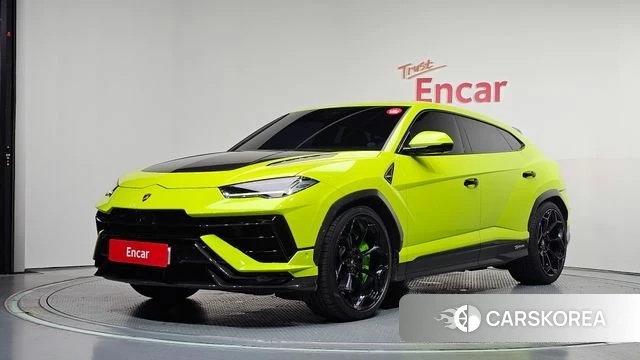 Lamborghini Urus 2024 Светло-зеленый из Кореи
