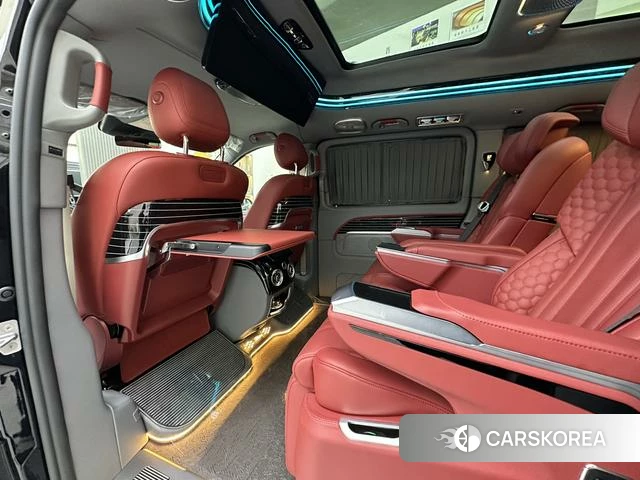 Mercedes-Benz V-class 2024 Черный из Китая