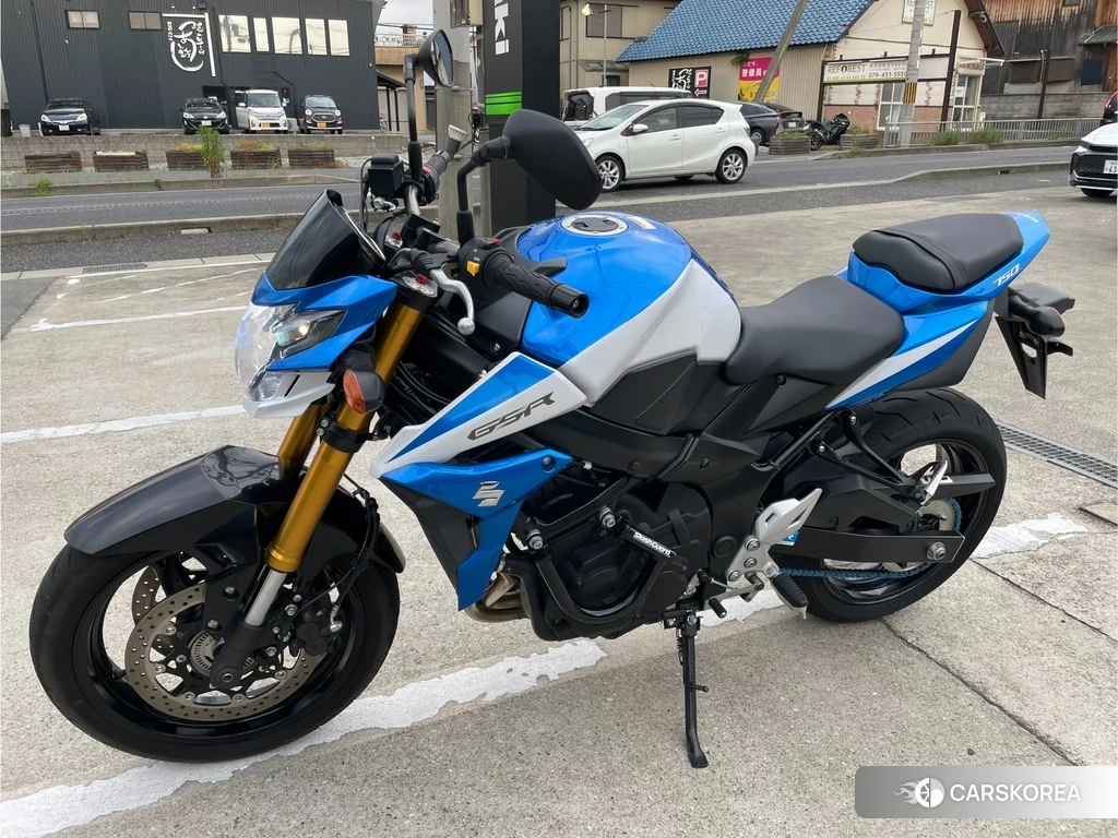 Проданный Suzuki GSR750 ABS 2015 из Японии