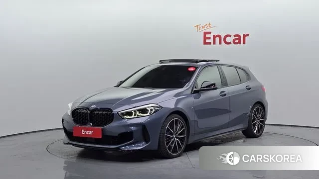 BMW 1 Series (F40) 2021 Светло-серебряный цвет из Кореи