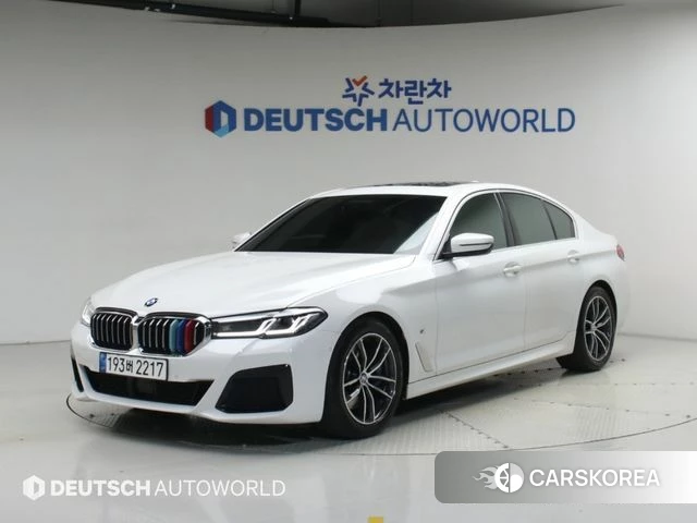 BMW 5 Series (G30) 2021 Белый из Кореи