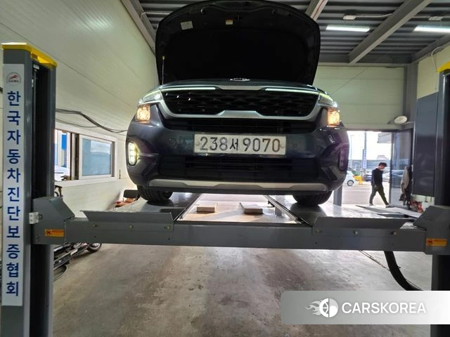 Kia Seltos 2019 Серый из Кореи