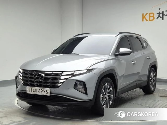 Hyundai Tucson (NX4) 2021 Серебристо-серый из Кореи