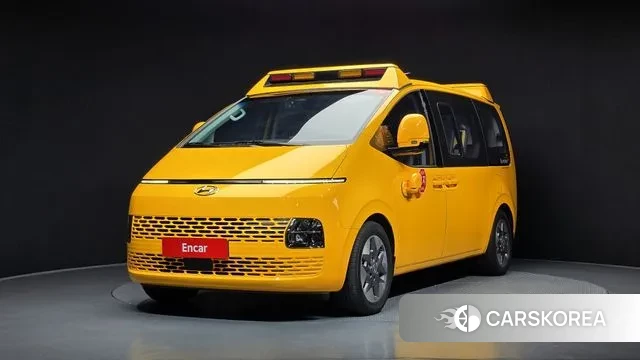Hyundai Staria 2022 Желтый из Кореи
