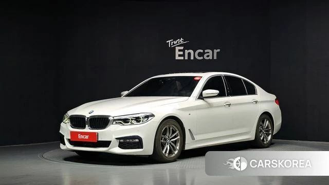 BMW 5 Series (G30) 2018 Белый из Кореи