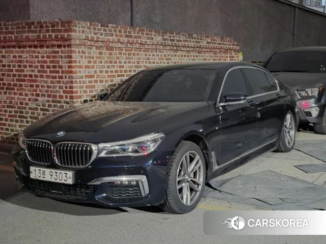 BMW 7 Series (G11) 2018 Черный из Кореи