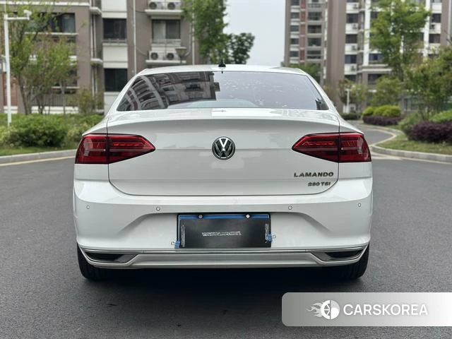 Volkswagen Lingdu 2020 Белый из Китая