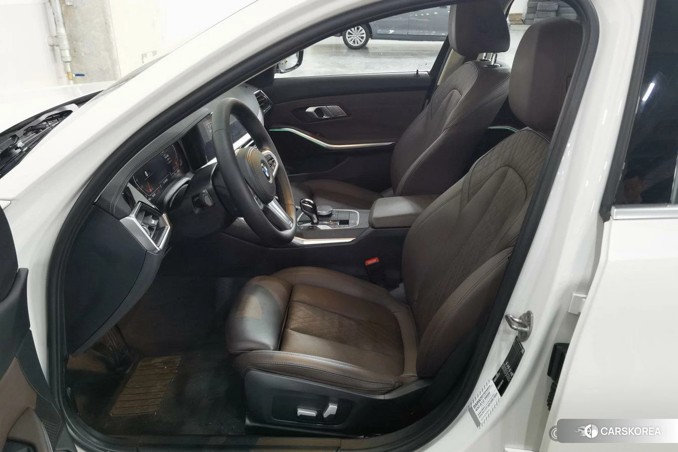 BMW 3 series 2021 Белый из Китая
