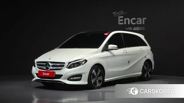 Mercedes-Benz B-Class W246 2018 Белый из Кореи