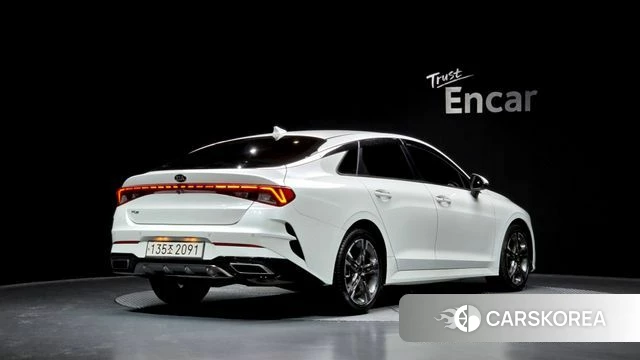 Kia K5 3rd generation 2021 Белый из Кореи