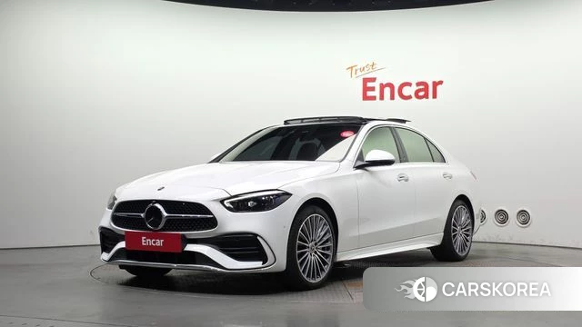 Mercedes-Benz C-Class W206 2022 Белый из Кореи