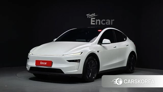 Tesla Model Y 2025 Белый из Кореи