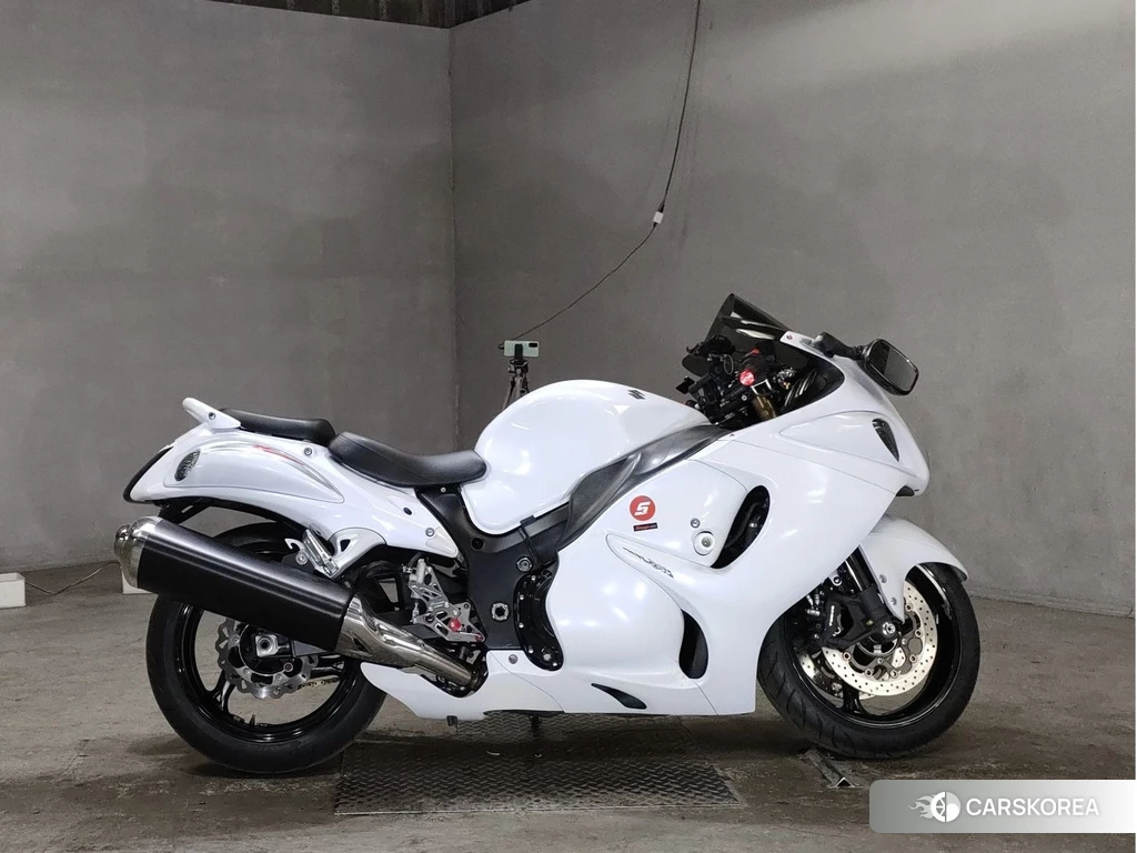 Проданный Suzuki GSX1300R HAYABUSA 2012 из Японии