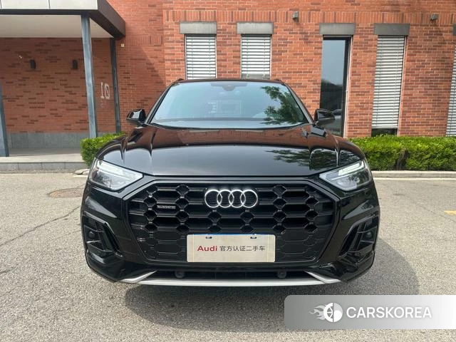 Audi Q5L 2024 Черный из Китая