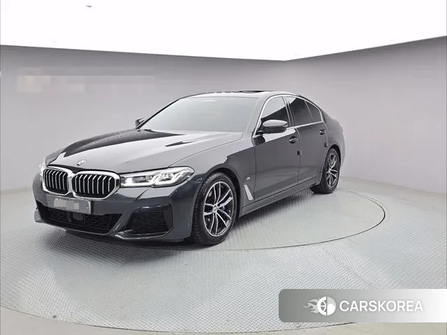 BMW 5 Series (G30) 2022 Серый из Кореи