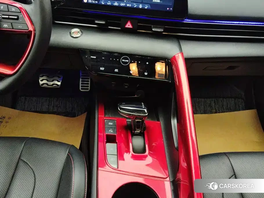 Hyundai Elantra 2022 Red/purple из Китая