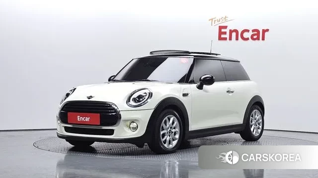 Mini Cooper 2019 Жемчужный цвет из Кореи