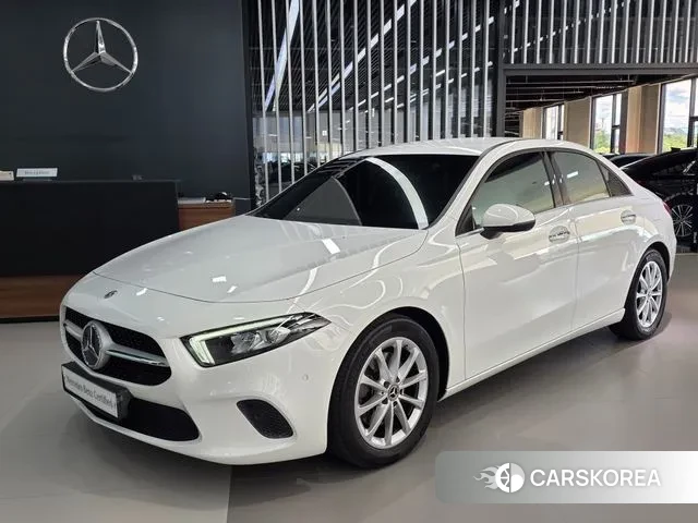 Mercedes-Benz A-Class W177 2020 Белый из Кореи