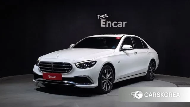 Mercedes-Benz E-Class W213 2020 Белый из Кореи