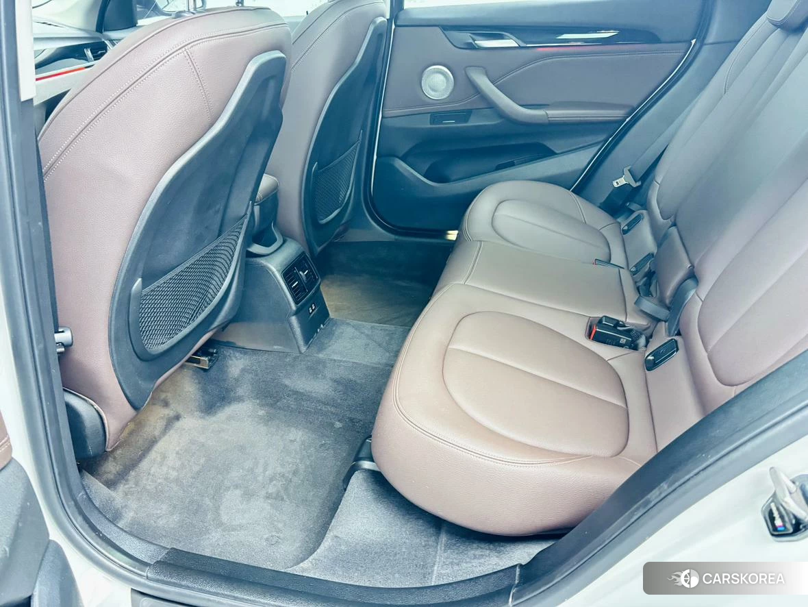 BMW X1 2021 Белый из Китая