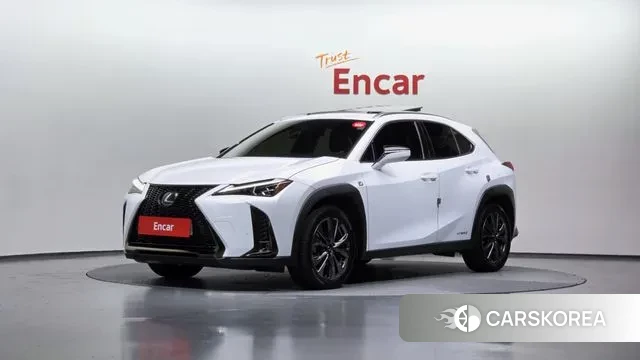 Lexus UX250h 2021 Белый из Кореи