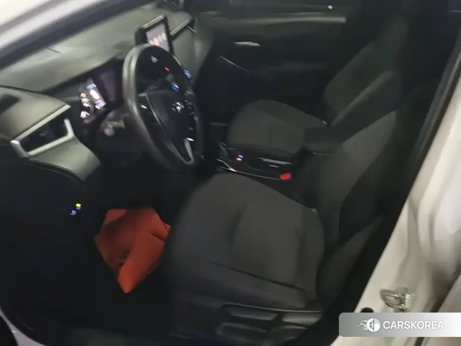 Toyota Corolla 2023 Белый из Китая