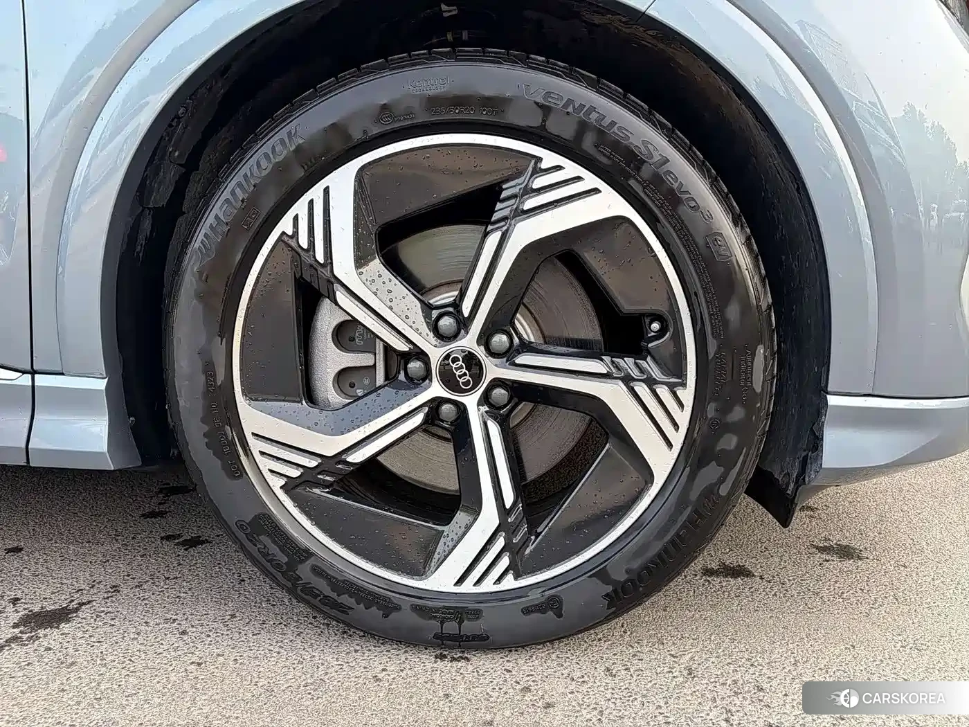 Audi Q4 2024 Синий из Китая