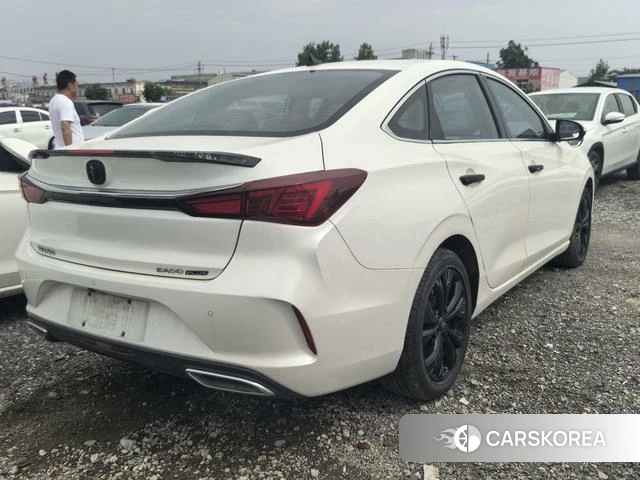 Chang'an Yidong 2021 Белый из Китая