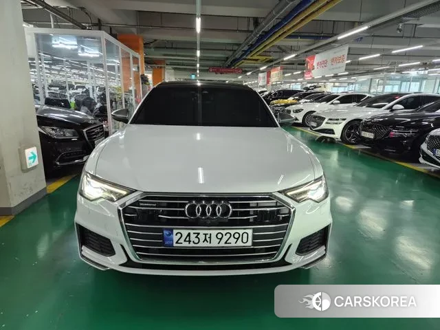 Audi A6 (C8) 2020 Белый из Кореи