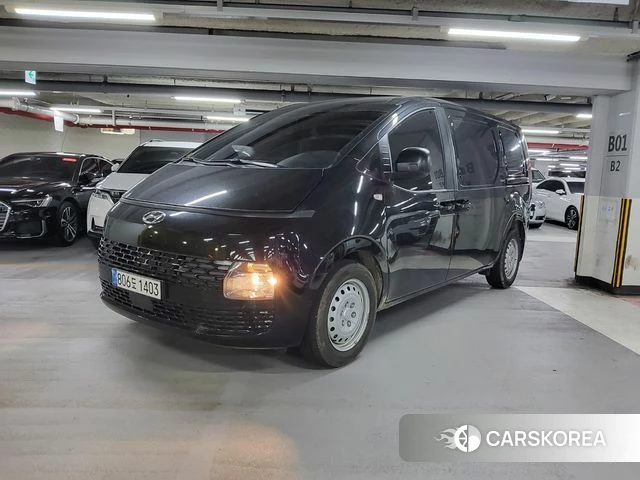 Hyundai Staria 2022 Черный из Кореи