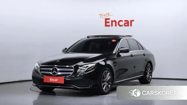 Mercedes-Benz E-Class W213 2018 Черный из Кореи